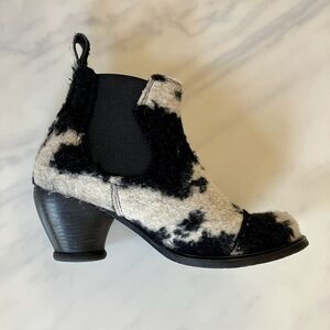 John Fluevog x Anna Sui Faux Furry Cow Print Booties US 9.5 EU 40 WITH BOX